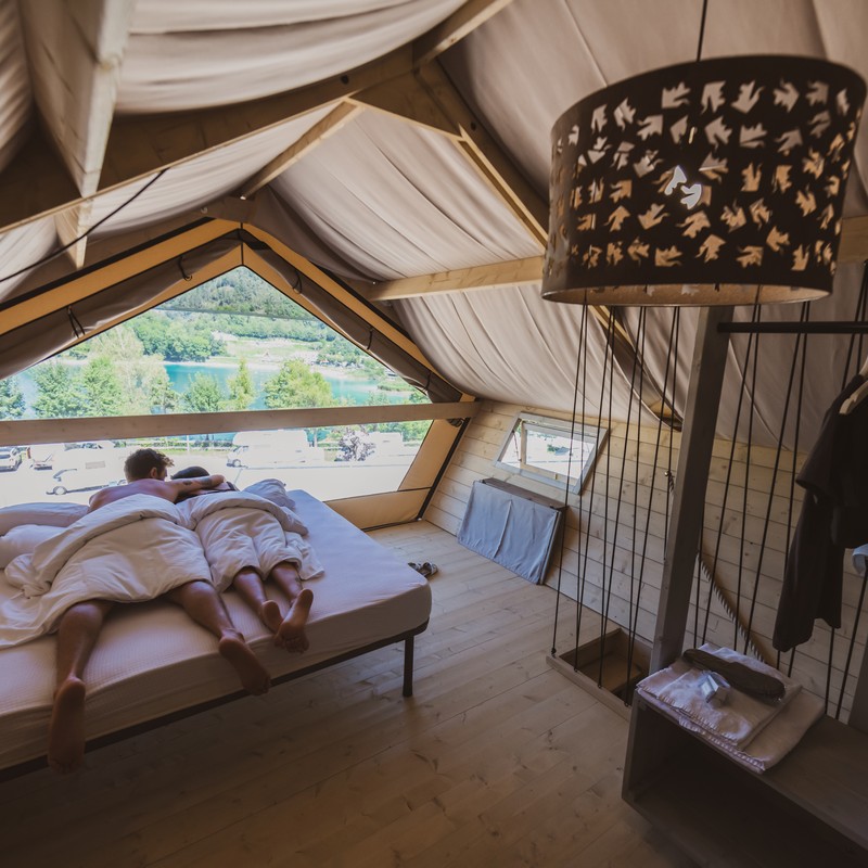 Best Ledro Camping & Lodge sul Lago di Ledro – Natura, Relax ed Eleganza