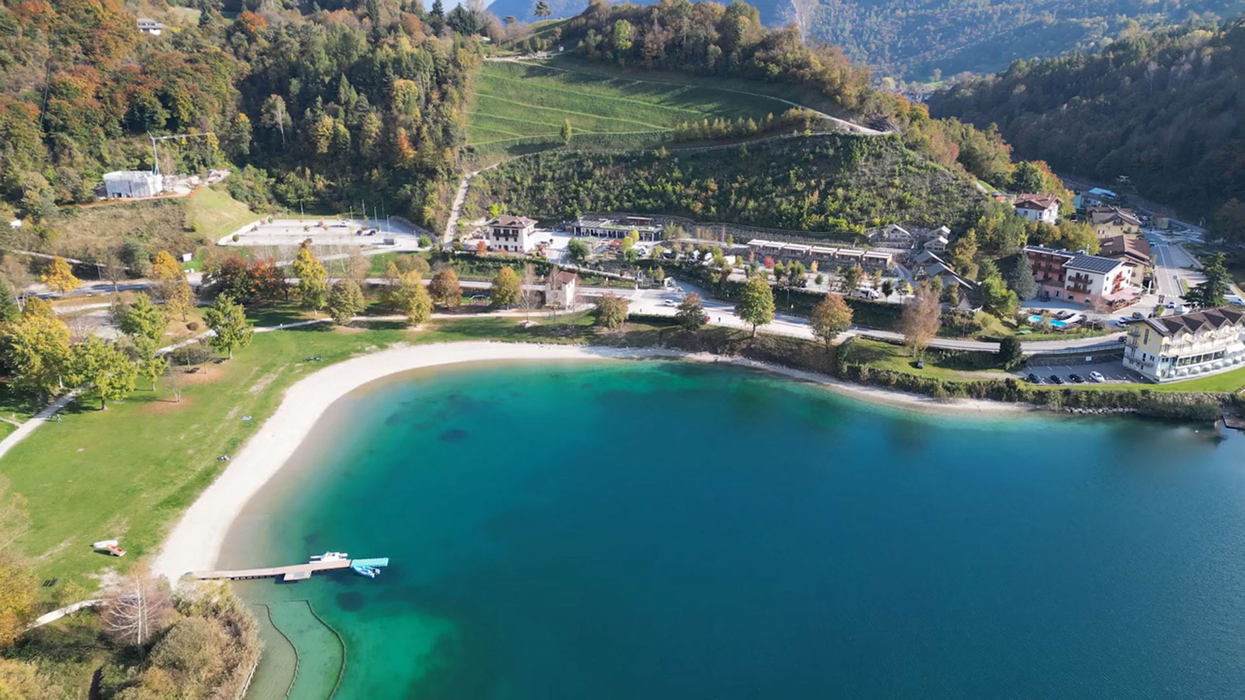 Best Ledro Camping & Lodge sul Lago di Ledro – Natura, Relax ed Eleganza